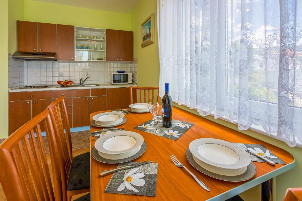 Apartmani Ilicevic Crikvenica Dış mekan fotoğraf